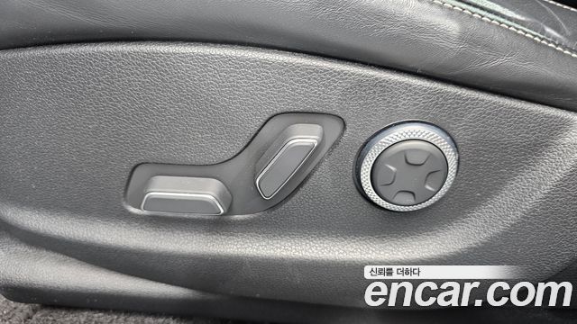 Genesis GV80 2022 — photo 34