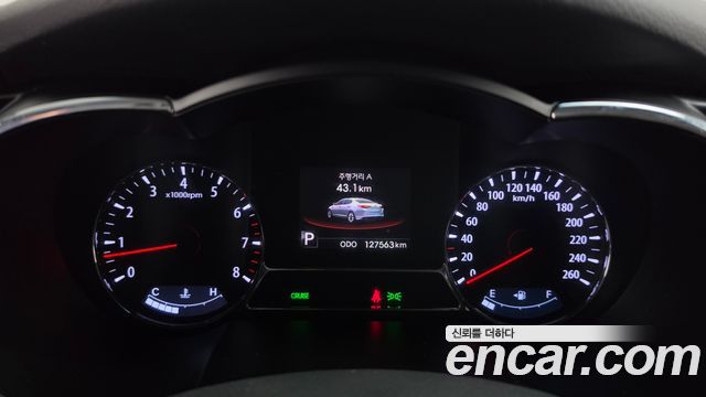 Kia K5 2011 — photo 8