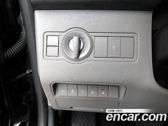 Hyundai Solati 2024 — photo 16