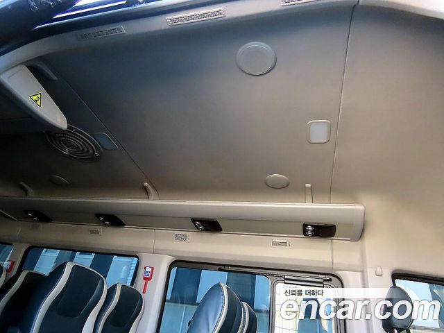 Hyundai Solati 2024 — photo 18