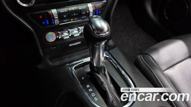 Ford Mustang 2017 — photo 9