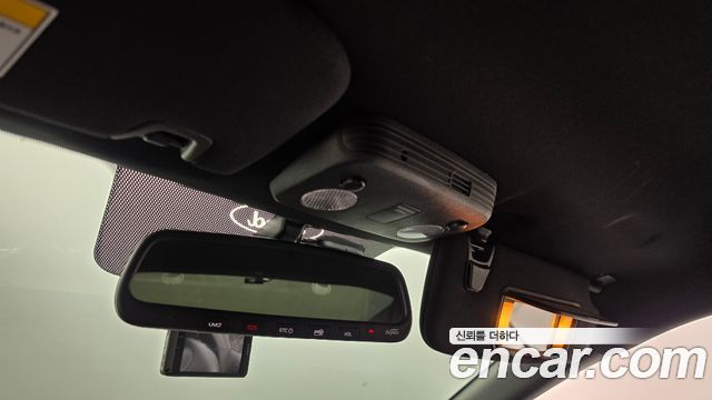 Ford Mustang 2017 — photo 19