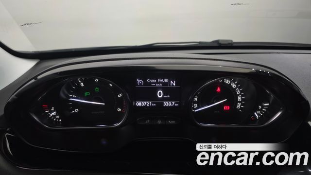 Peugeot 208 2014 — photo 8