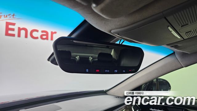 Genesis EQ900 2018 — photo 27