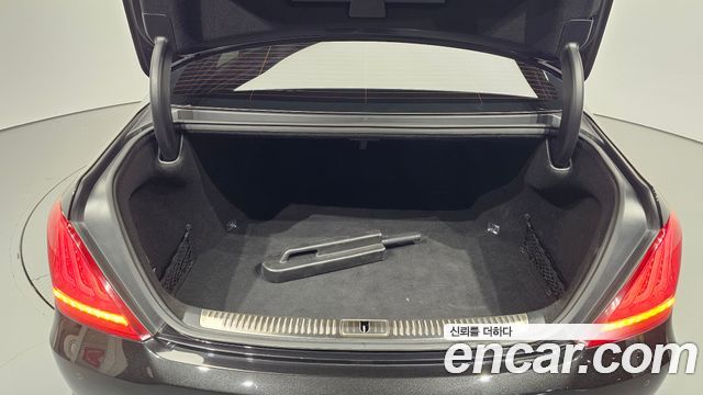 Genesis EQ900 2018 — photo 31
