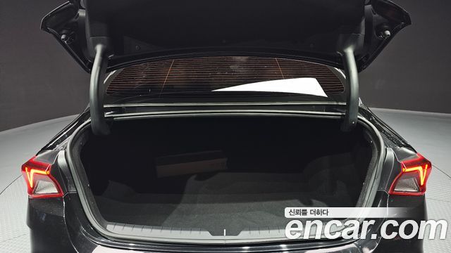 Kia K5 2021 — photo 16