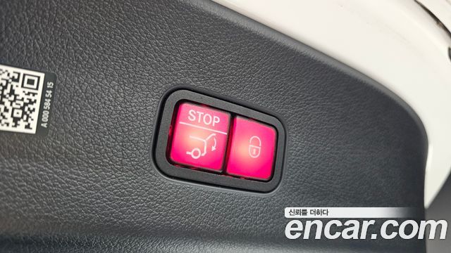Mercedes-Benz GLC-Class 2024 — photo 26