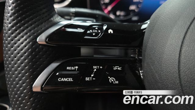 Mercedes-Benz GLC-Class 2024 — photo 27