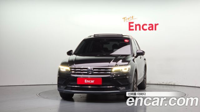 Volkswagen Tiguan 2020 — photo 3