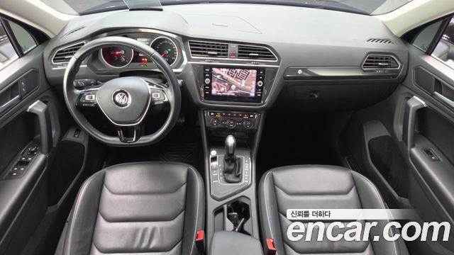 Volkswagen Tiguan 2020 — photo 10
