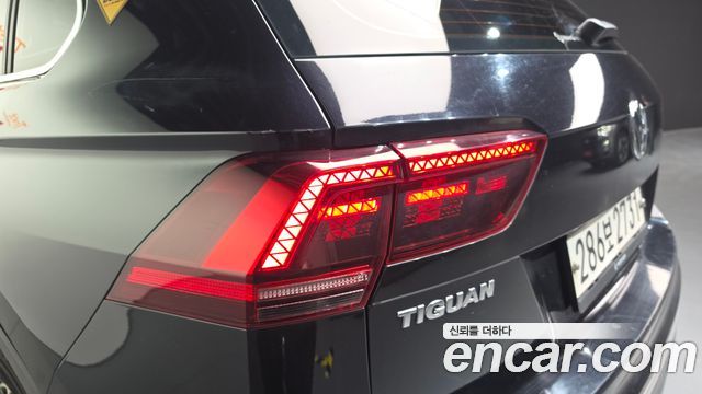 Volkswagen Tiguan 2020 — photo 9