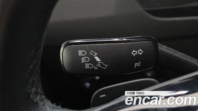 Volkswagen Tiguan 2020 — photo 27