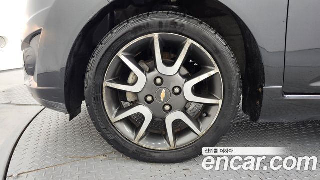 Chevrolet Korea Spark 2012 — photo 5