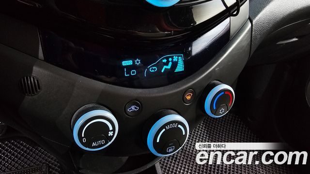 Chevrolet Korea Spark 2012 — photo 20