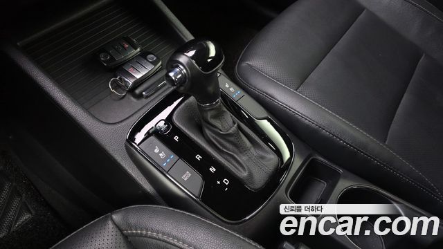 Kia K3 2017 — photo 9