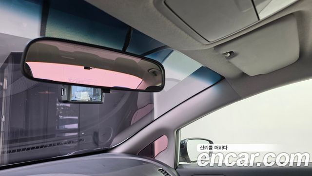 Kia K3 2017 — photo 19
