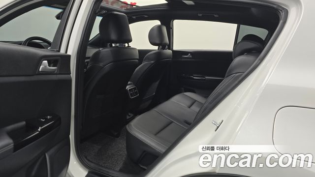 Kia Sportage 2019 — photo 17