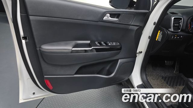 Kia Sportage 2019 — photo 14