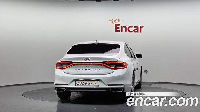 Hyundai Grandeur 2019 — photo 3