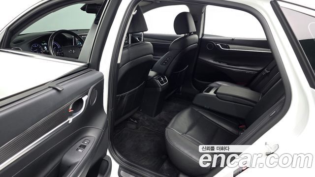 Hyundai Grandeur 2019 — photo 16