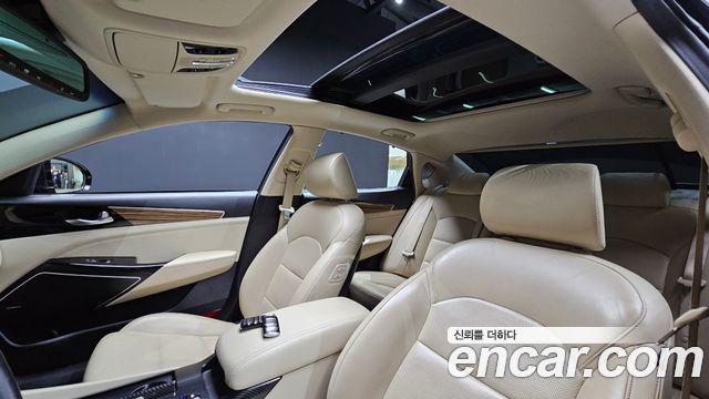 Kia K7 2016 — photo 23