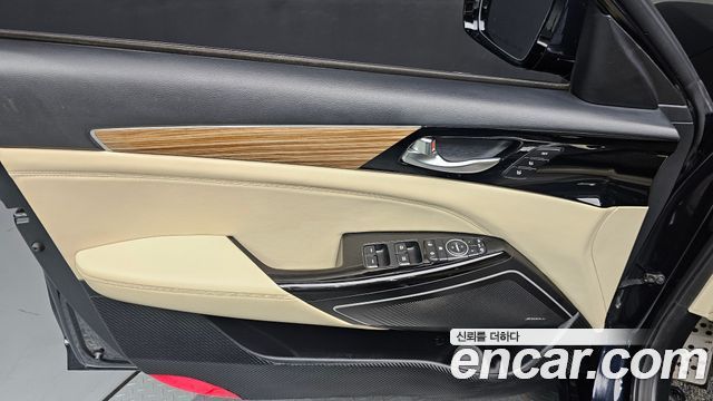 Kia K7 2016 — photo 14