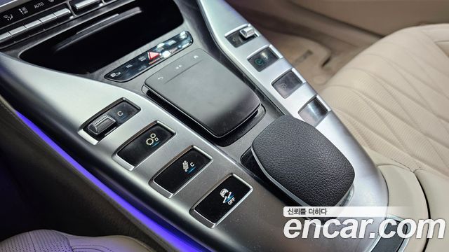 Mercedes-Benz AMG GT 2023 — photo 18