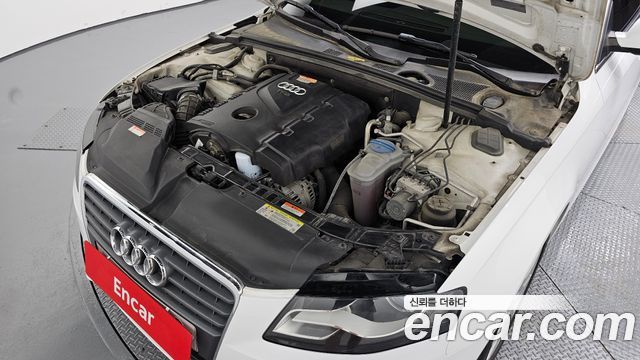 Audi A4 2011 — photo 6