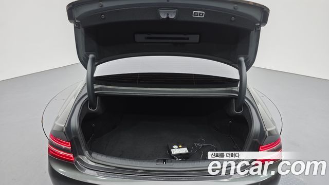 Genesis G80 2022 — photo 20