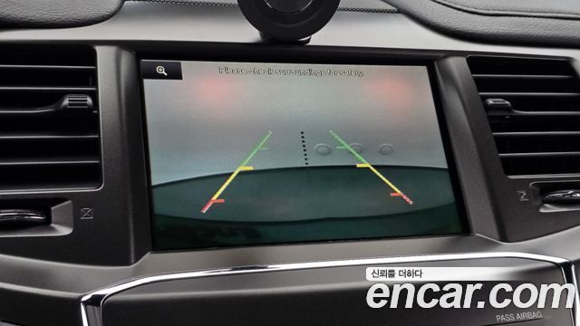 Lincoln MKS 2016 — photo 21