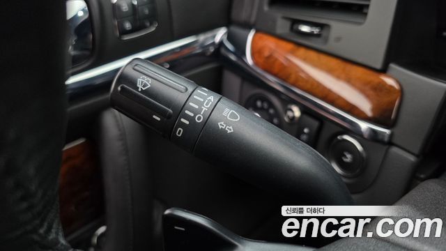 Lincoln MKS 2016 — photo 25