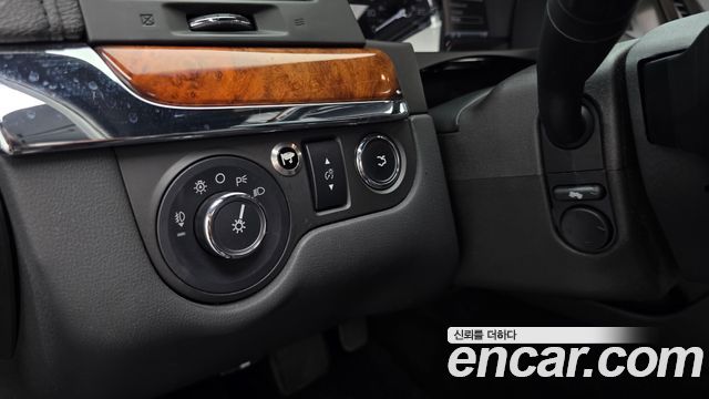 Lincoln MKS 2016 — photo 26
