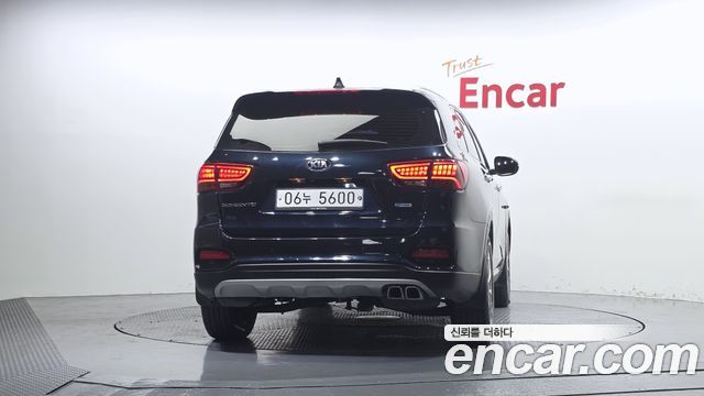 Kia Sorento 2019 — photo 4