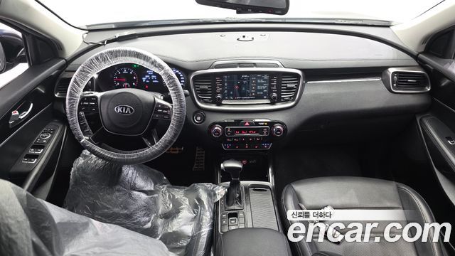 Kia Sorento 2019 — photo 10