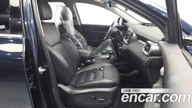 Kia Sorento 2019 — photo 16