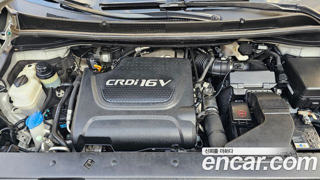 Kia Canival 2015 — photo 20