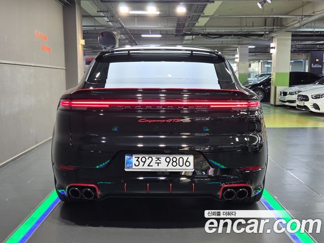 Porsche Cayenne 2025 — photo 5