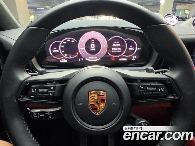 Porsche Cayenne 2025 — photo 9