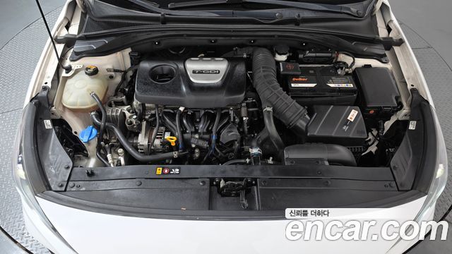 Hyundai i30 2019 — photo 6