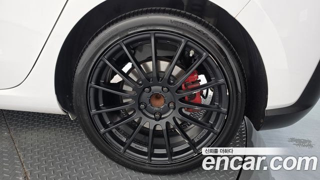 Hyundai i30 2019 — photo 7