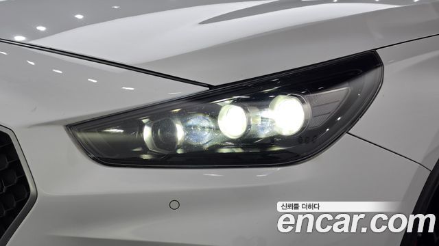 Hyundai i30 2019 — photo 8