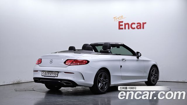 Mercedes-Benz C-Class 2019 — photo 2