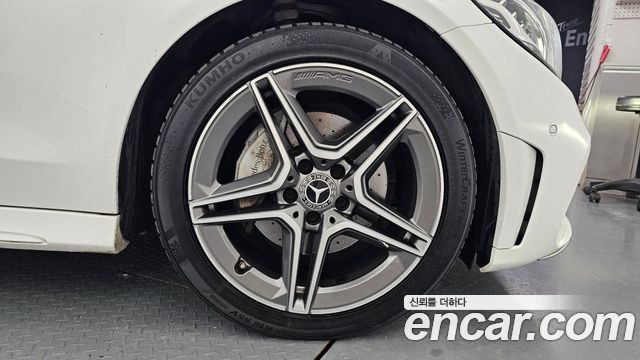 Mercedes-Benz C-Class 2019 — photo 5