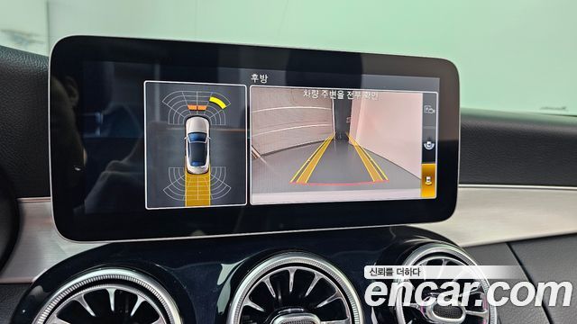 Mercedes-Benz C-Class 2019 — photo 15