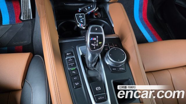 BMW X6 2018 — photo 9