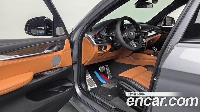 BMW X6 2018 — photo 10