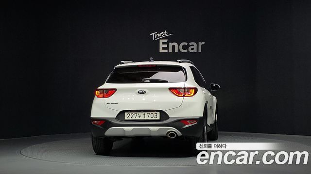 Kia Stonic 2020 — photo 4