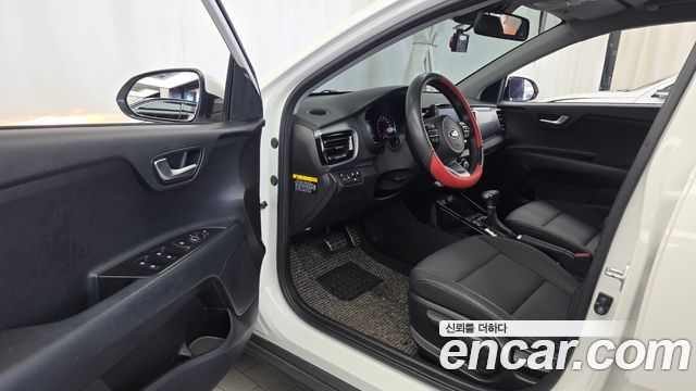 Kia Stonic 2020 — photo 10