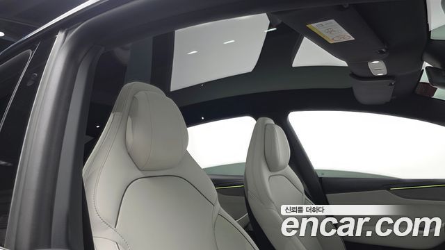 Tesla Model Y 2026 — photo 21