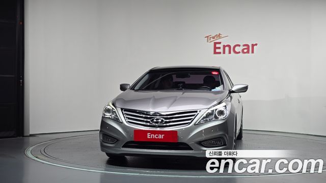 Hyundai Grandeur 2011 — photo 3